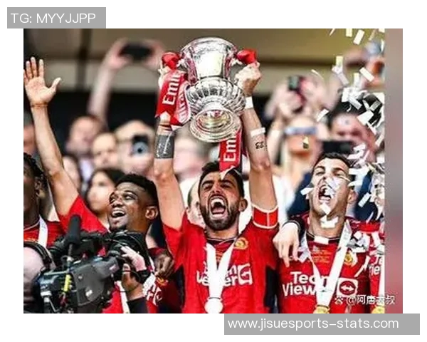 欧联杯历史冷门曼联6比2横扫曼城引爆全场激情