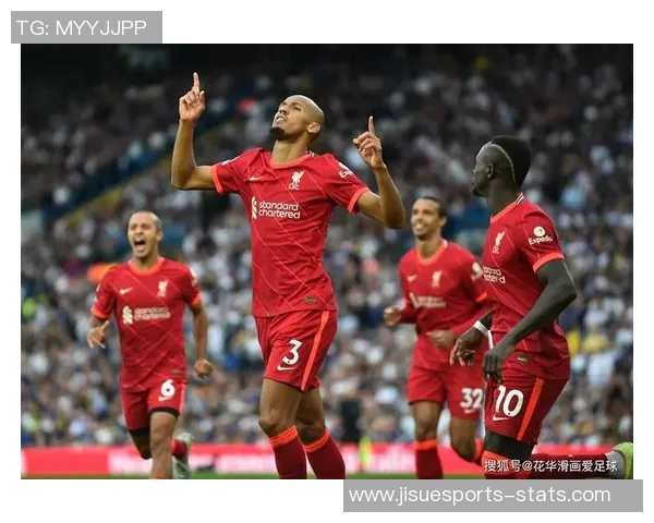 意甲激战：利物浦与尤文图斯战平帽子戏法引发全场热潮解析