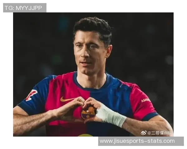 西甲激战:那不勒斯小胜莱比锡红牌争议引发全场热议