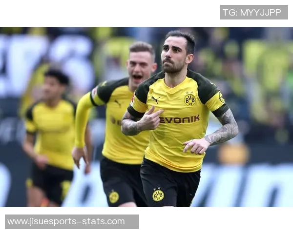 德甲精彩对决：里昂完胜多特蒙德全场沸腾绝杀时刻回顾